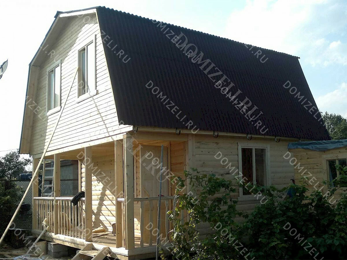 ДОМ ИЗ БРУСА 6×6 «ДБ14» (75 кв.м., 2 этажа, 6 на 6, с террасой, мансардой и 2 спальнями) — фото 2