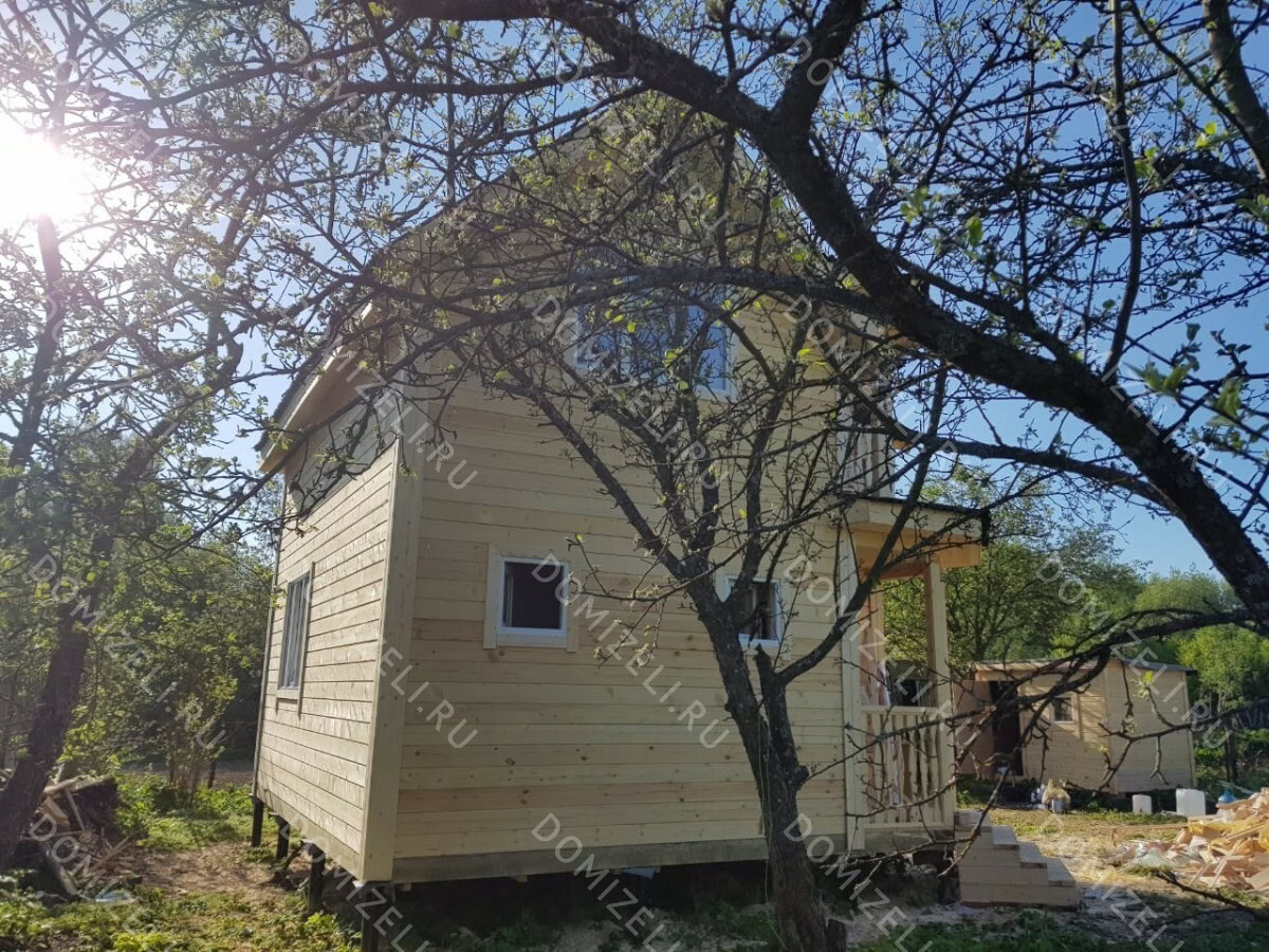 ДОМ ИЗ КАРКАСА 6×6 «ДК11» (56 кв.м., 2 этажа, 6 на 6, с мансардой, балконом и террасой) — фото 9