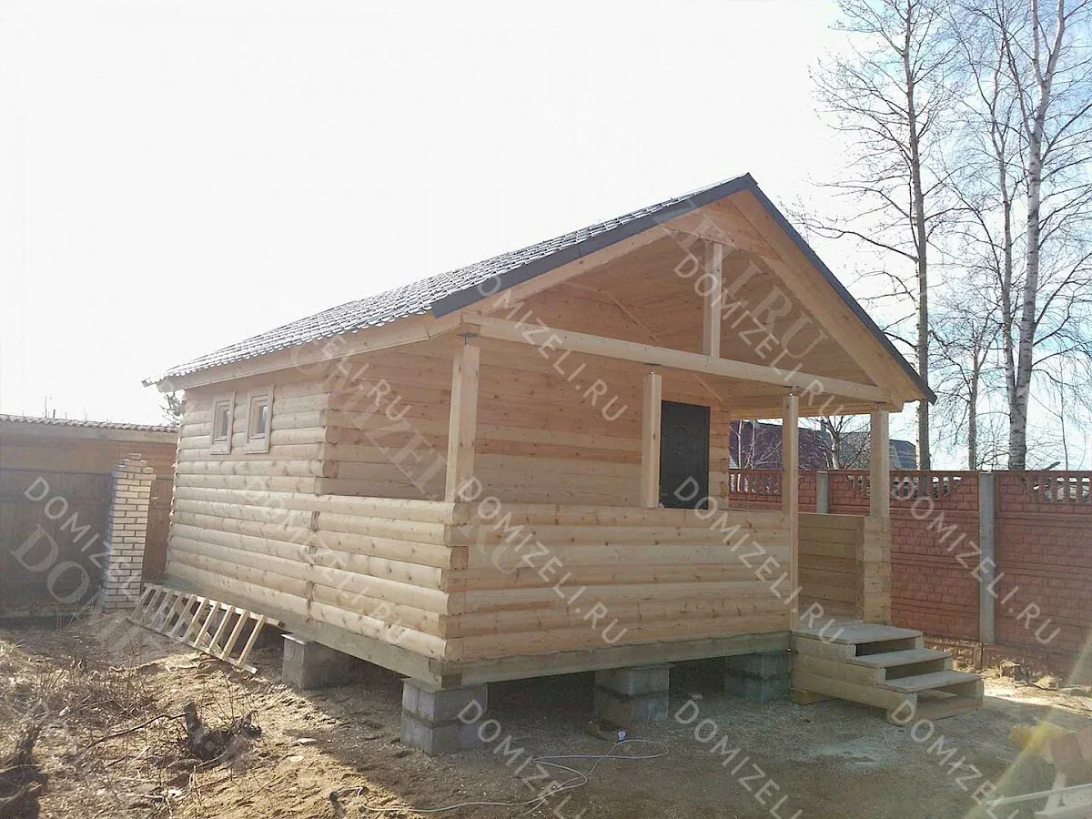 БАНЯ ИЗ БРУСА 6×8 «Б32» (48 кв.м., 1 этаж, 6 на 8, с террасой, санузлом и большой комнатой отдыха)