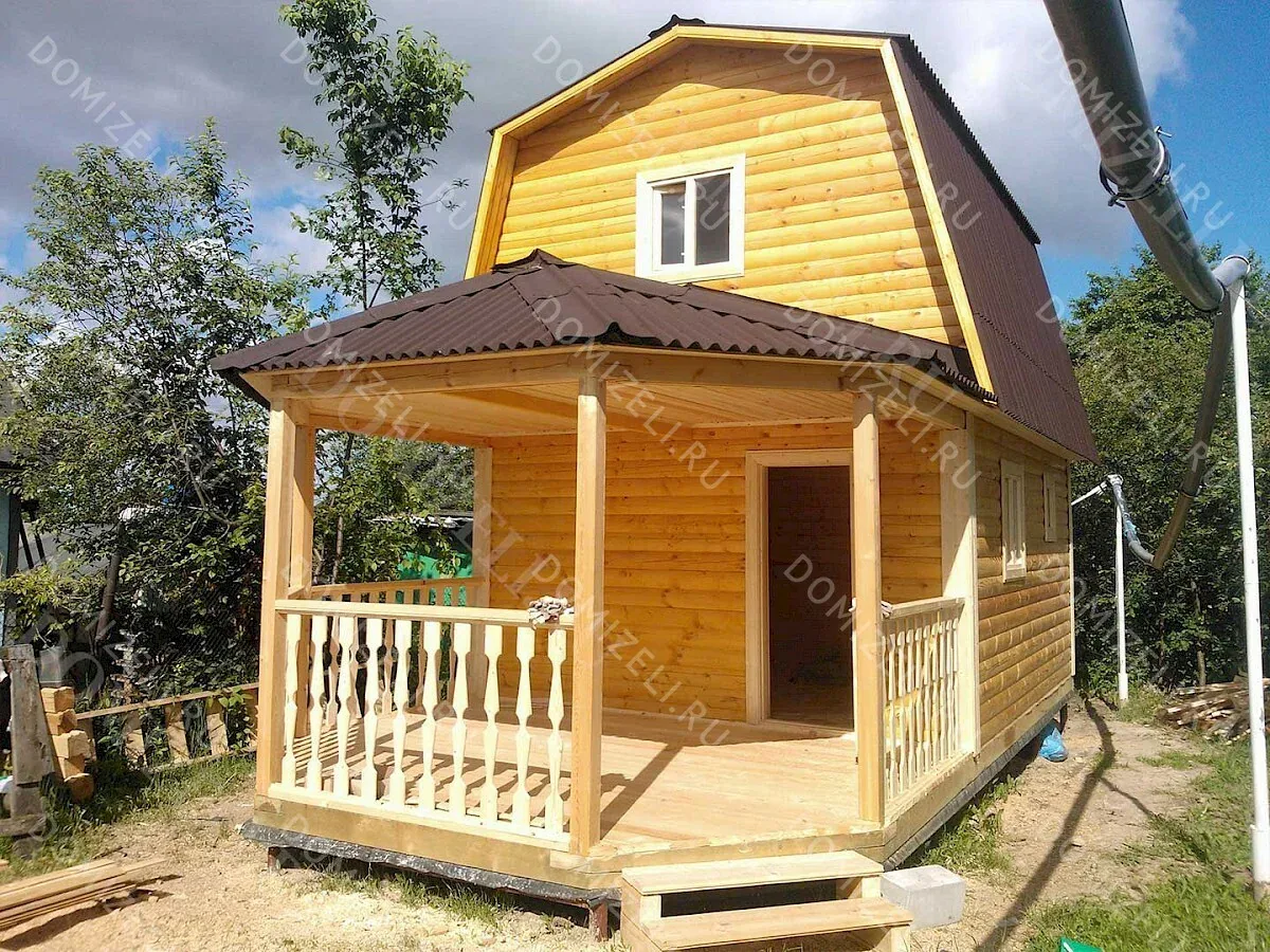 БАНЯ ИЗ БРУСА 4×9 «Б34» (51 кв.м., 2 этажа, 4 на 9, с мансардой, большой террасой и комнатой отдыха) — фото 1